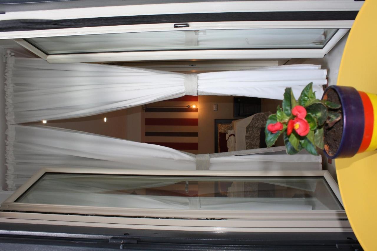 Bed and Breakfast Le Stanze Di Eli E Gio Castellammare di Stabia Exteriér fotografie